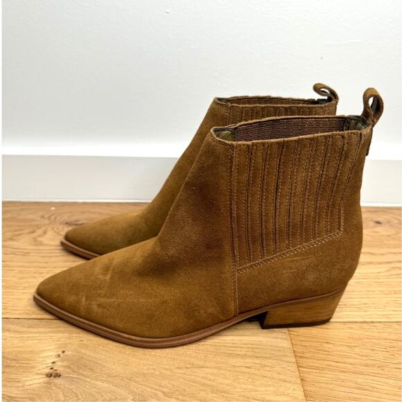 NEW Marc Fisher LTD Yarita Pointed Toe Western Cowboy Bootie Natural Brown Suede